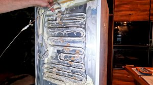 Холодильник Liebherr. Замена испарителя.