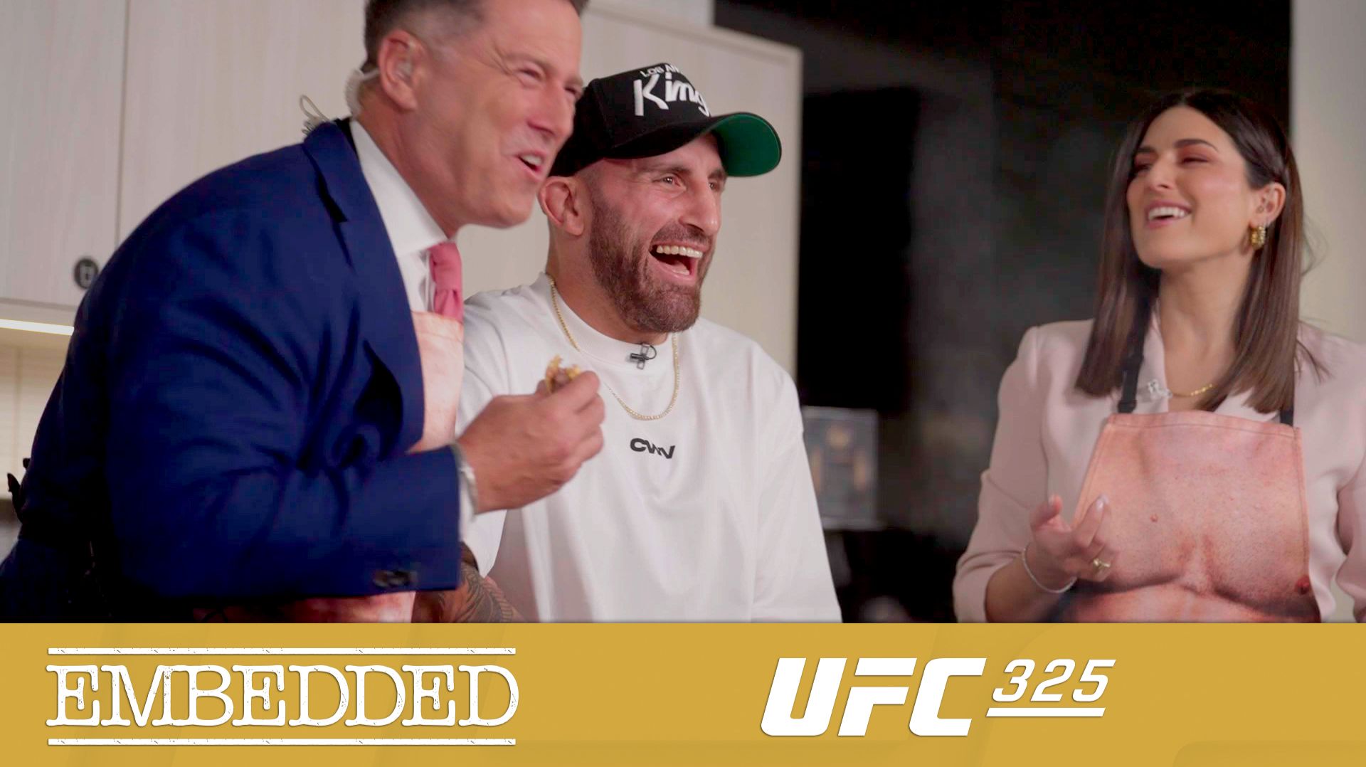UFC 325 Embedded - Эпизод 4 смотреть онлайн