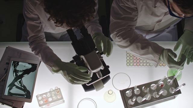 «Врачи скрывают правду об этом лекарстве. Оно лечит всё, но его нет в аптеках.» смотреть онлайн