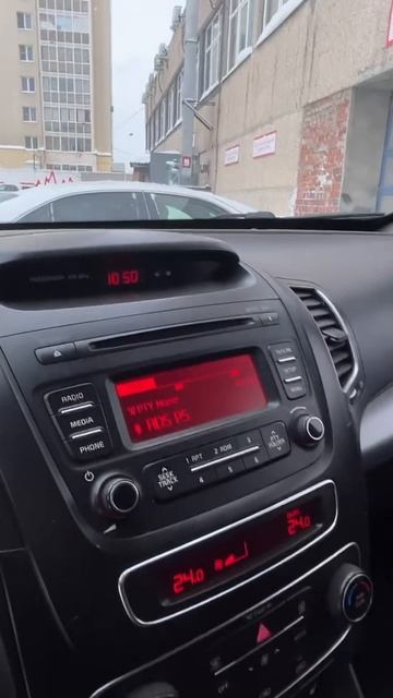 Обзор на Kia Sorento Кроссовер 2.2d AT 4WD 2013г смотреть онлайн