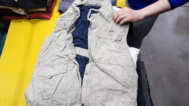 Жилеты (-W1-Bodywarmers B) - С 483 смотреть онлайн