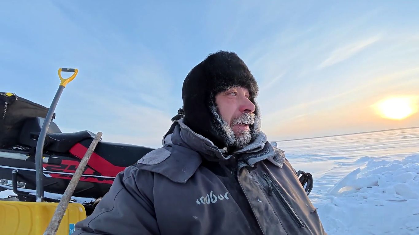 Рыбалка у чëрной дыры. Ловля налима. Сороковая серия. смотреть онлайн