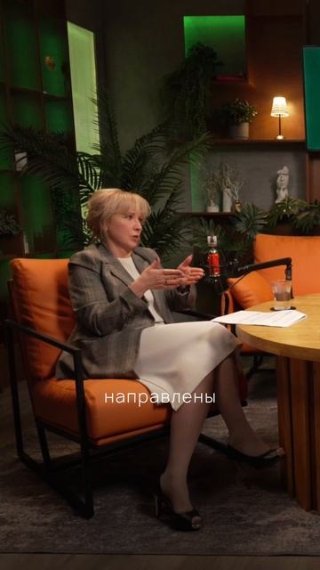 Семья — это чудо земной защиты, место, где тебя всегда ждут.