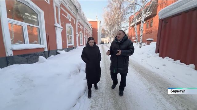 Алтайский писатель Владимир Токмаков выпустил мистический путеводитель по Барнаулу смотреть онлайн