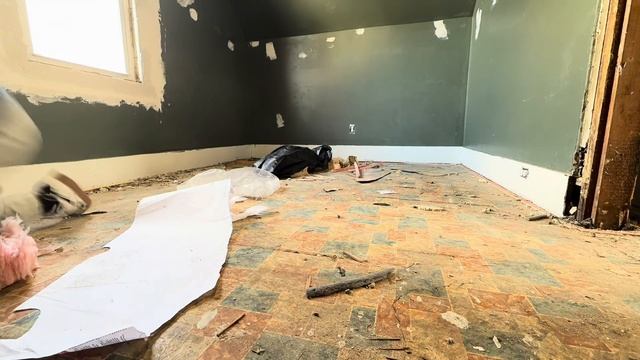 Купили дом с аукциона 😱 _ Закупка материала и ремонт(KUZ_CONSTRUCTION) смотреть онлайн