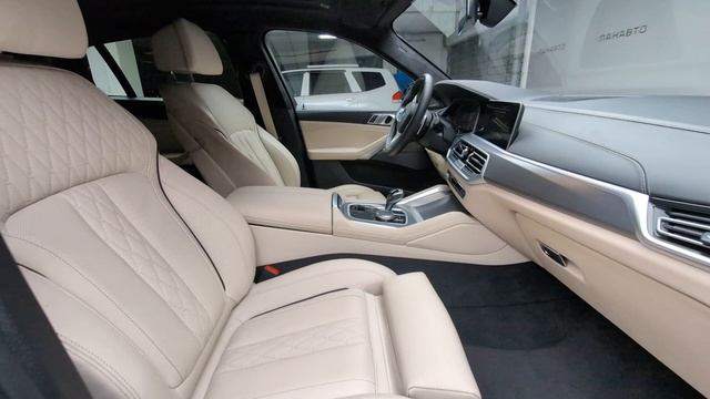 BMW X6 xDrive 40d смотреть онлайн