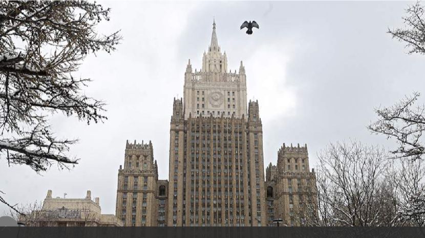 В МИД РФ заявили о подготовке ответа на действия стран Прибалтики против посольств смотреть онлайн