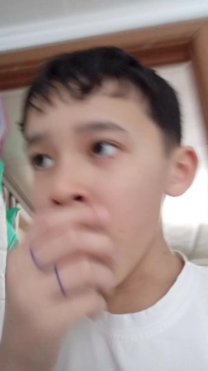 делаю 200 отжиманий(повторяю старый стрим)