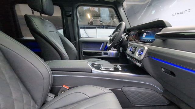 Mercedes-Benz G 450 d FL смотреть онлайн