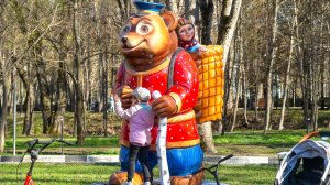 Фигуры сказочных персонажей из стеклопластика. г. Южносахалинск.