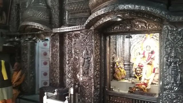 Комната из серебра! смотреть онлайн