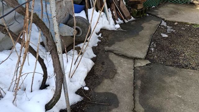 Разговор во дворе смотреть онлайн