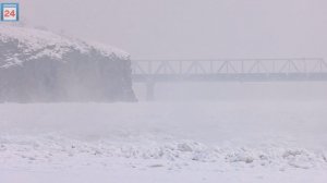 Уровень воды в Енисее у села Подсинее немного спал, но будет колебаться, прогнозируют гидрологи
