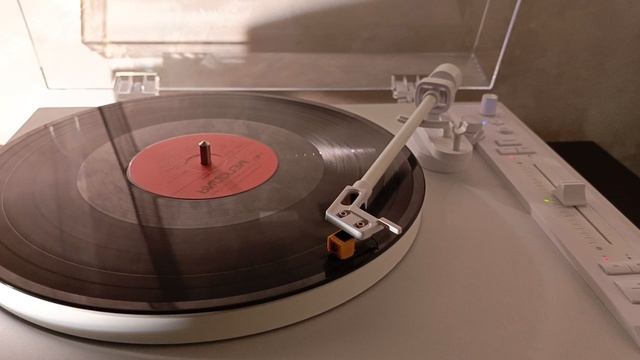 Reproduction RP-300BT смотреть онлайн