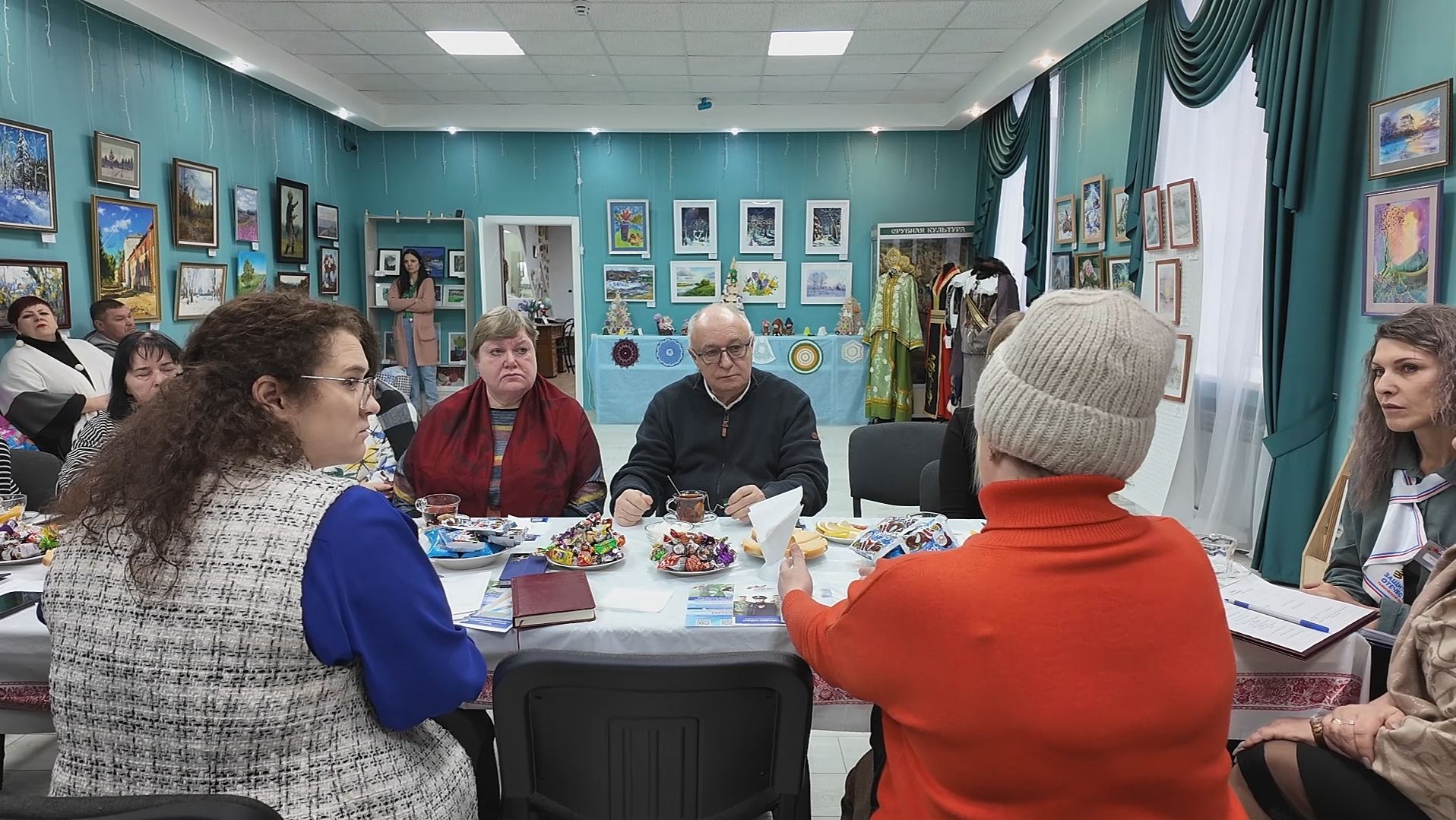 Специалисты фонда «Защитники Отечества» провели прием в Котовске смотреть онлайн