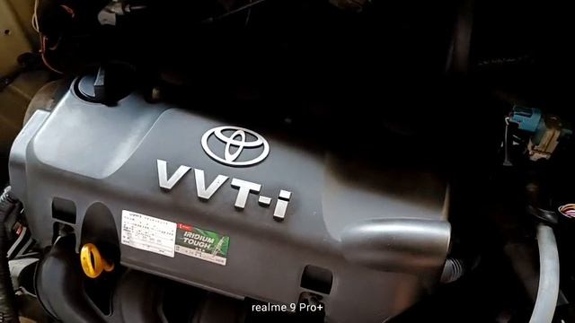 Z876 Двигатель Toyota Platz NCP12-0112331 1NZ-FE — работа двигателя