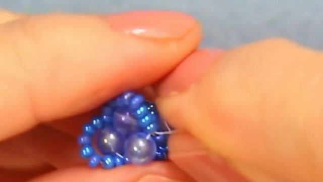 Как сделать браслет «Кристаллическая Калипсо» из хрустальных бусин и бисера. смотреть онлайн