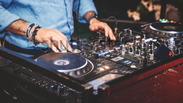 Музыка смотреть онлайн