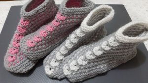 МК Черевички домашние на спицах. Видео из архива.
