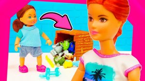 🧸 Блог куклы Барби: Барби стала няней! 🍼 | Игры и заботы для девочек