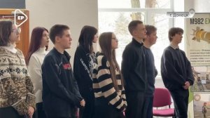 Учащейся молодёжи ДНР рассказывают о зачинщиках и спонсорах войны