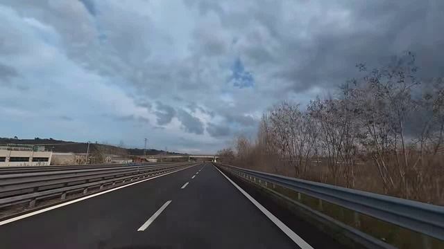 Колобок из Одессы_ Новая реальность незламности - писять в чекушку, какать в пакетик... смотреть онлайн