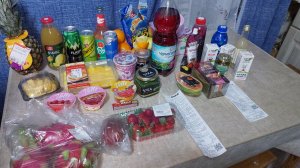 Ходим с Полей по магазинам