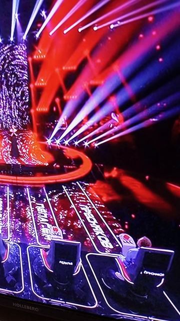 1000037286.mp4 1000037286.mp4