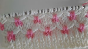 Двухцветный узор.