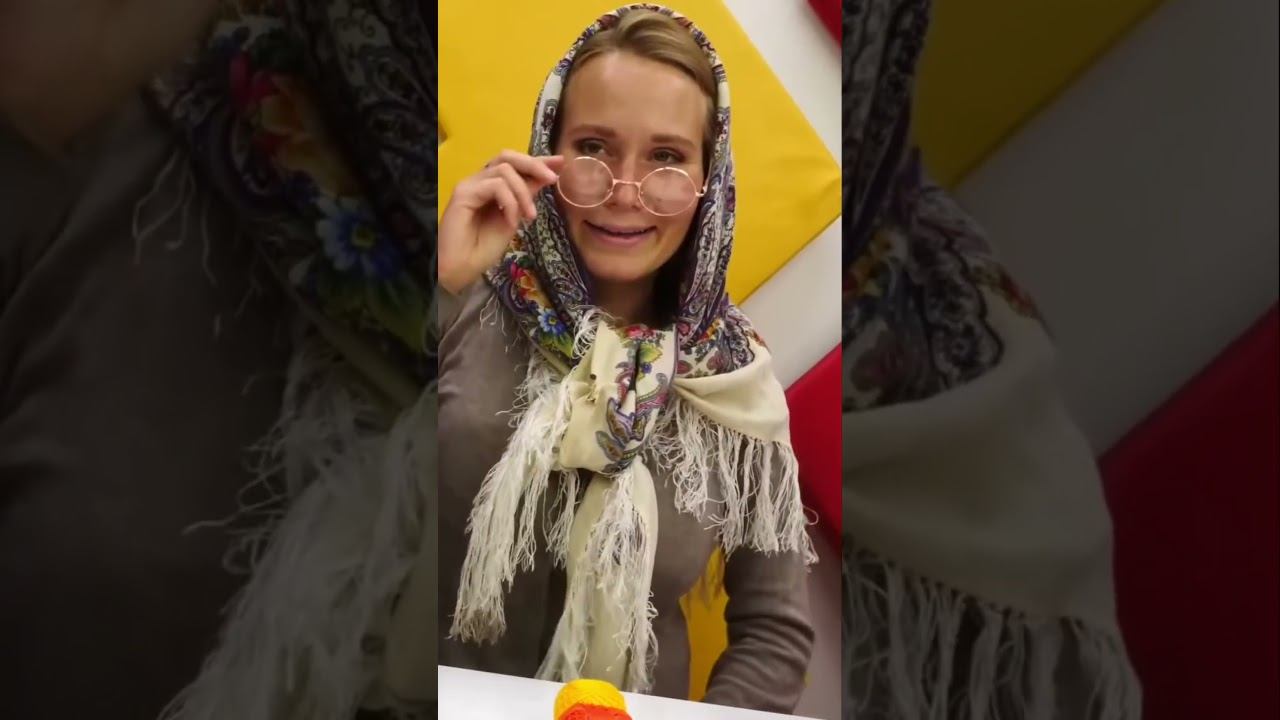 Баба Маня встретила подружек Барби #куклы #барби #длядевочек #игрывкуклы #бабаманя смотреть онлайн