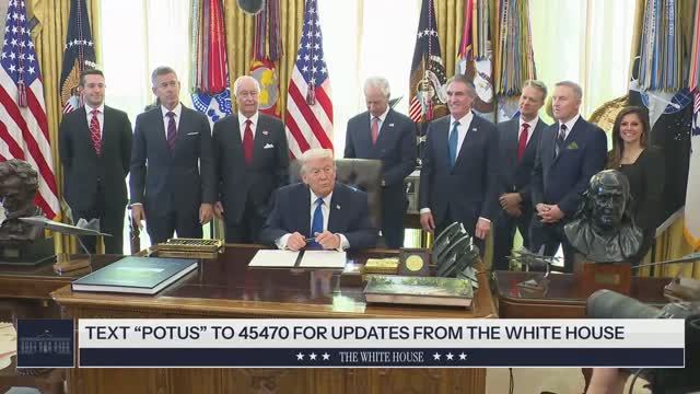 President Trump Signs Executive Orders, Jan. 30, 2026 смотреть онлайн