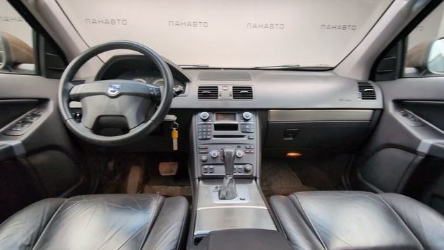 Volvo XC90 2.5 AT (210 л.с.) 4WD смотреть онлайн