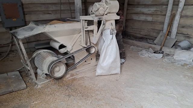 Мельница#снегопад#посеяли цветочки смотреть онлайн