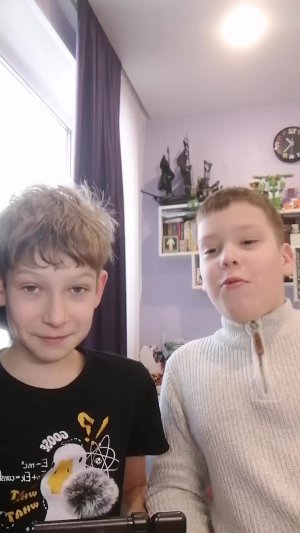 трансляция 1 год каналу