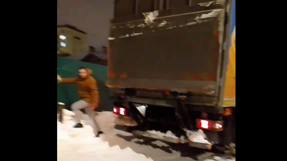 Жизнь без предупреждения в деревни « Лопатино» смотреть онлайн