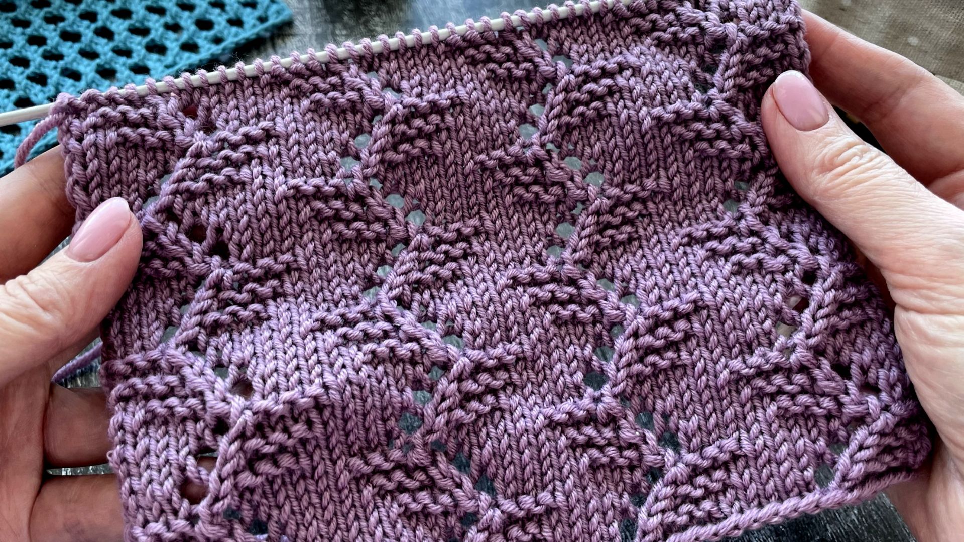 Ажурный узор спицами Веточки смотреть онлайн