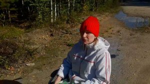 На прогулке , по грибы.