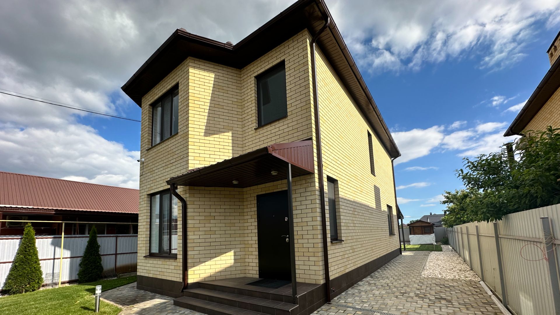 Продаю дом в г. Краснодаре 122 м2, 5 соток, отделка, мебель смотреть онлайн