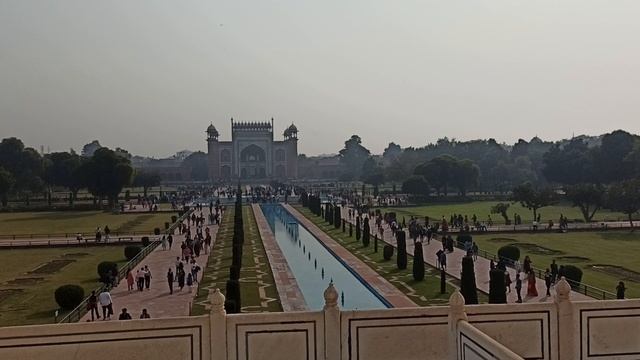 Вот такой тут комплекс! смотреть онлайн