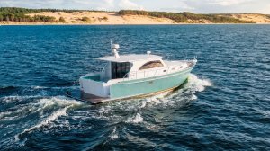 Моторная яхта Grunwald Сourage 35