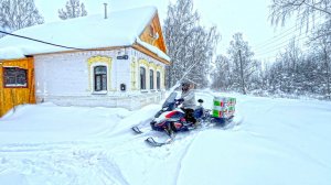 Бытование в снежном плену тихой деревни. Как снежная техника помогает жить и строить за городом
