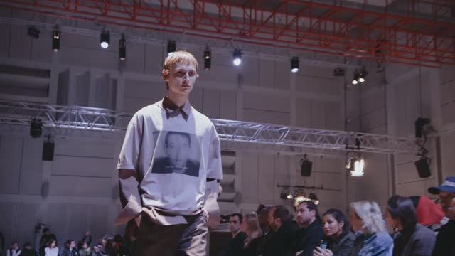 Показ мужской коллекции Études Studio No.28 — осень-зима 2026-2027 Показ мужской коллекции Études Studio No.28 — осень-зима 2026-2027