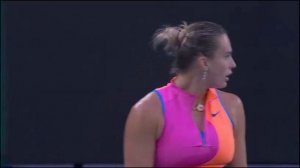 У белорусской теннисистки забрали очко за слишком громкий выкрик во время матча с украинкой