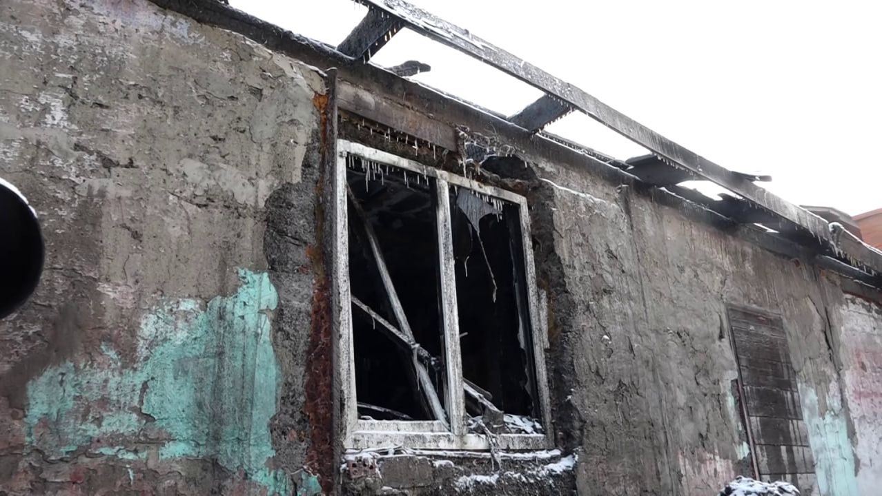 НУЖНА ПОМОЩЬ ПОСЛЕ ПОЖАРА смотреть онлайн