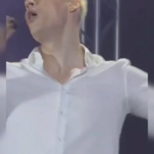 В ритме вальса закружился наш Родной...Увлекая в этот танец за собой...