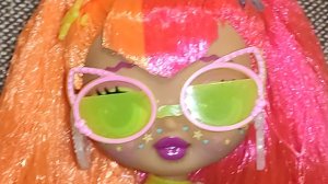 Неонлишес, озорная и прекрасная девчонка из мира ЛОЛ ОМГ Фирс, невероятно позитивная, очень классная