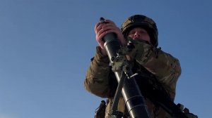 Минобороны РФ опубликовало кадры боев за село Белая Береза в Сумской области.