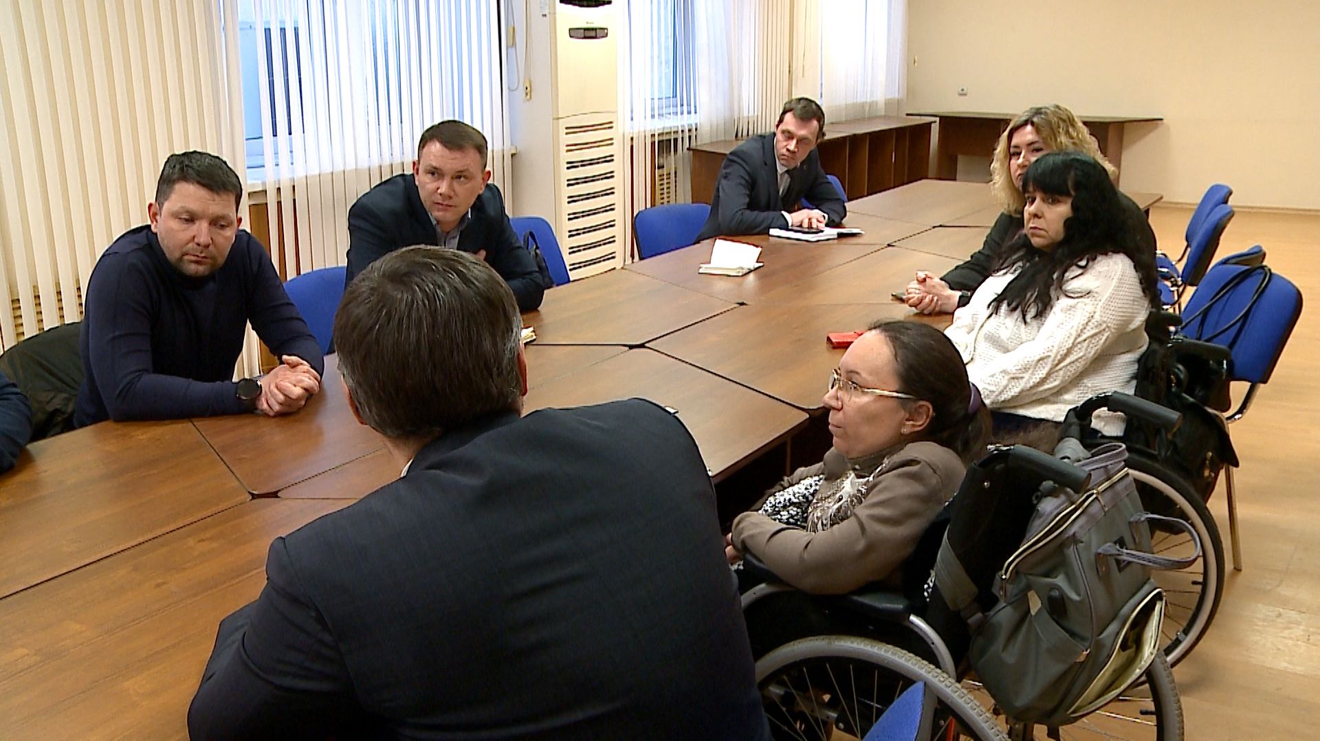 (Рыбинск-40) ПРОБЛЕМЫ ДОСТУПНОЙ СРЕДЫ ДЛЯ ИНВАЛИДОВ смотреть онлайн