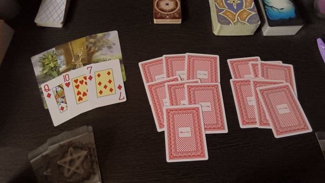 Для всех. События трёх днейТаро онлайн