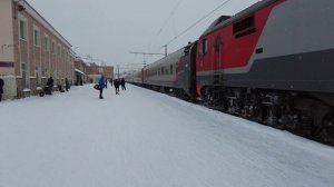 Транзитные поезда 91, 001, 12.